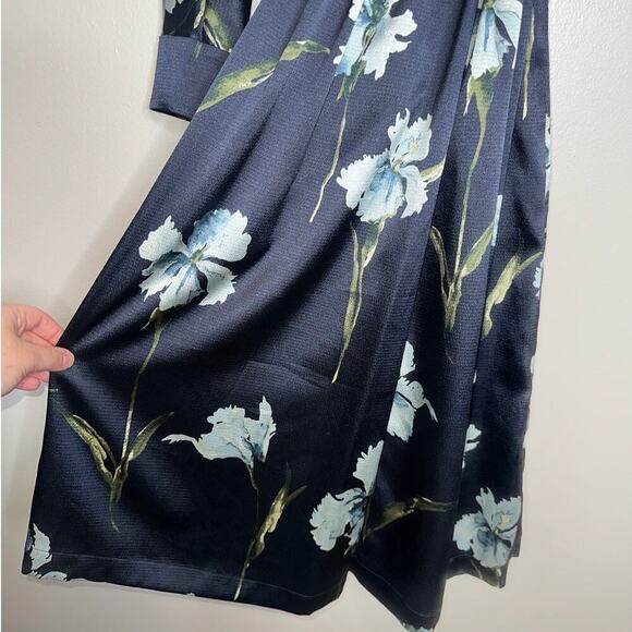 Vince Iris Print Long Sleeve Faux Wrap Midi Dress Navy Blue Floral Satin Small - Picture 6 of 9
